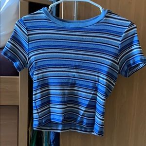 Brandy Melville Blue Striped T-Shirt 🏙
